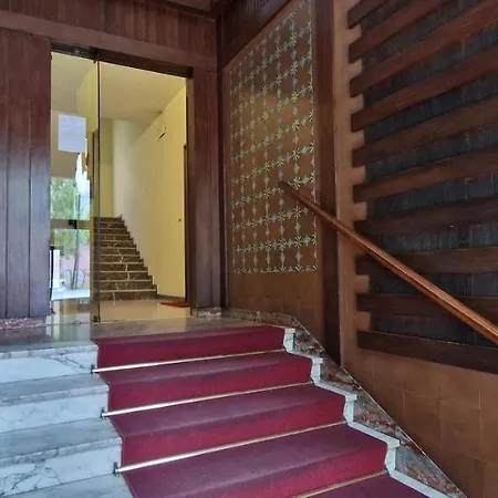 Appartement Hosts 21 *