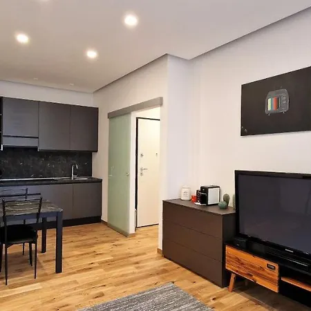 Appartement Hosts 21 *